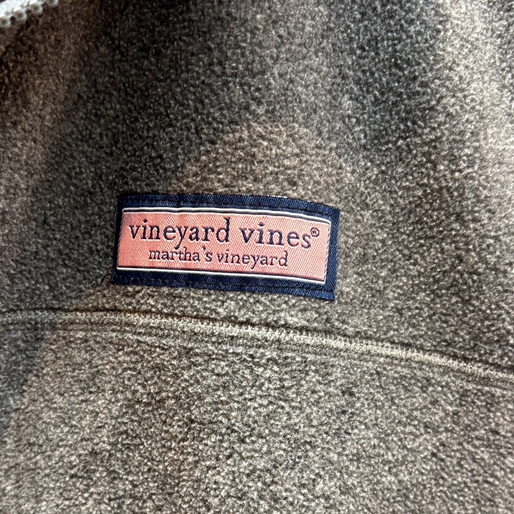 Vineyard Vines Gray Fleece Vest - Picture 3 of 7